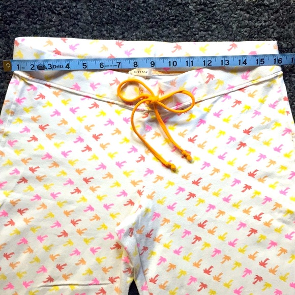 🏝 STRETCHY PJ’s - Picture 3 of 4